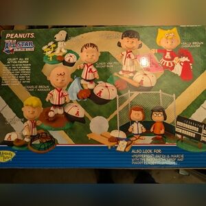 Peanuts "You're An All-Star Charlie Brown" Baseball Themed Figurines Set
